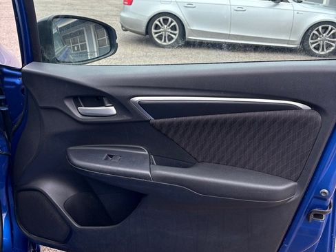 Used 2018 Honda Fit Sport image 15