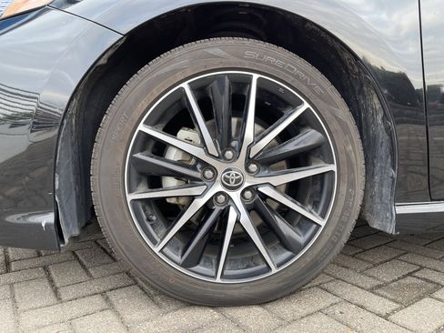 Used 2023 Toyota Camry SE image 11