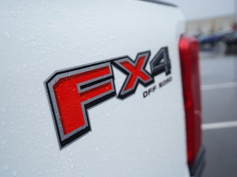 Used 2023 Ford F250 XLT w/ FX4 Off-Road Package image 38