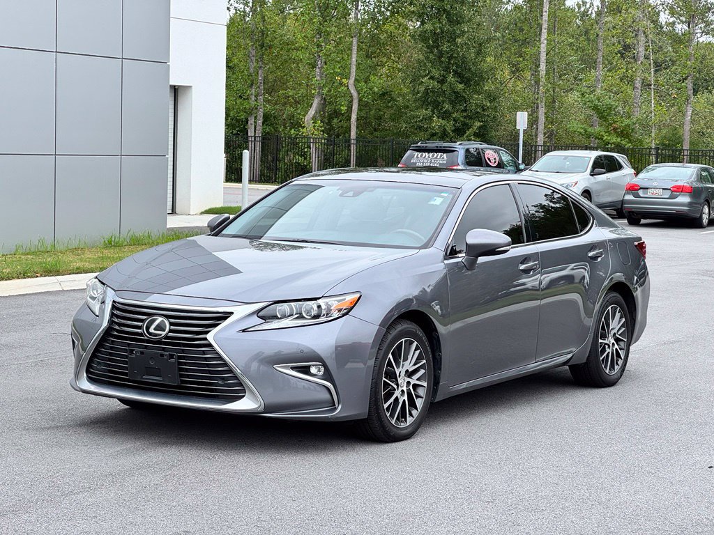 Used 2016 Lexus ES 350 FWD image 2
