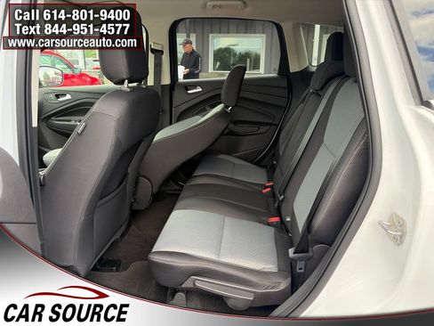 Used 2019 Ford Escape SE AWD/4WD image 23