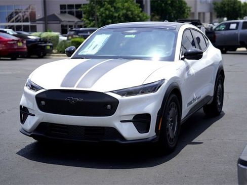 New 2025 Ford Mustang Mach-E GT image 7