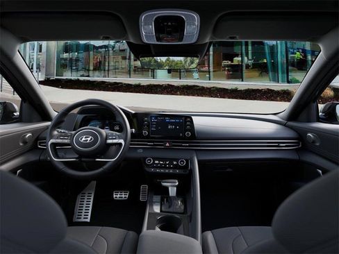 New 2026 Hyundai Elantra SEL Sport image 11