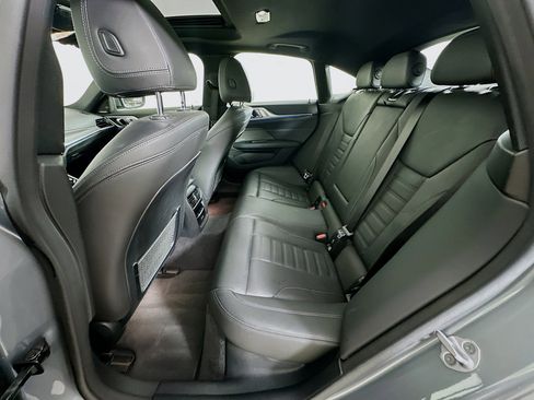 Used 2023 BMW i4 eDrive40 image 29