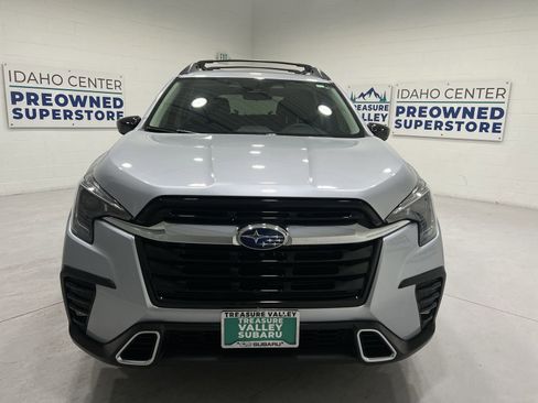Certified 2025 Subaru Ascent Touring w/ Popular Package #2 AWD/4WD image 3
