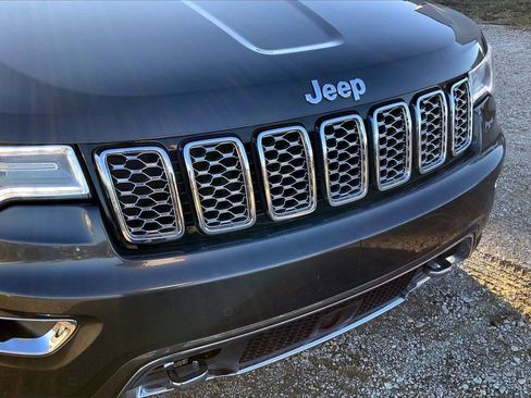 Used 2019 Jeep Grand Cherokee Overland image 24