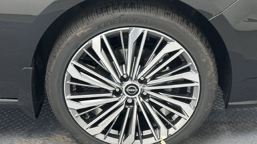 New 2026 Nissan Altima 2.5 SV w/ SV Premium Package AWD/4WD image 19