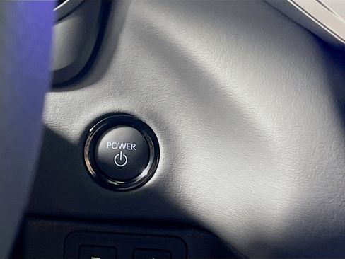 New 2025 Toyota Tundra Platinum image 24