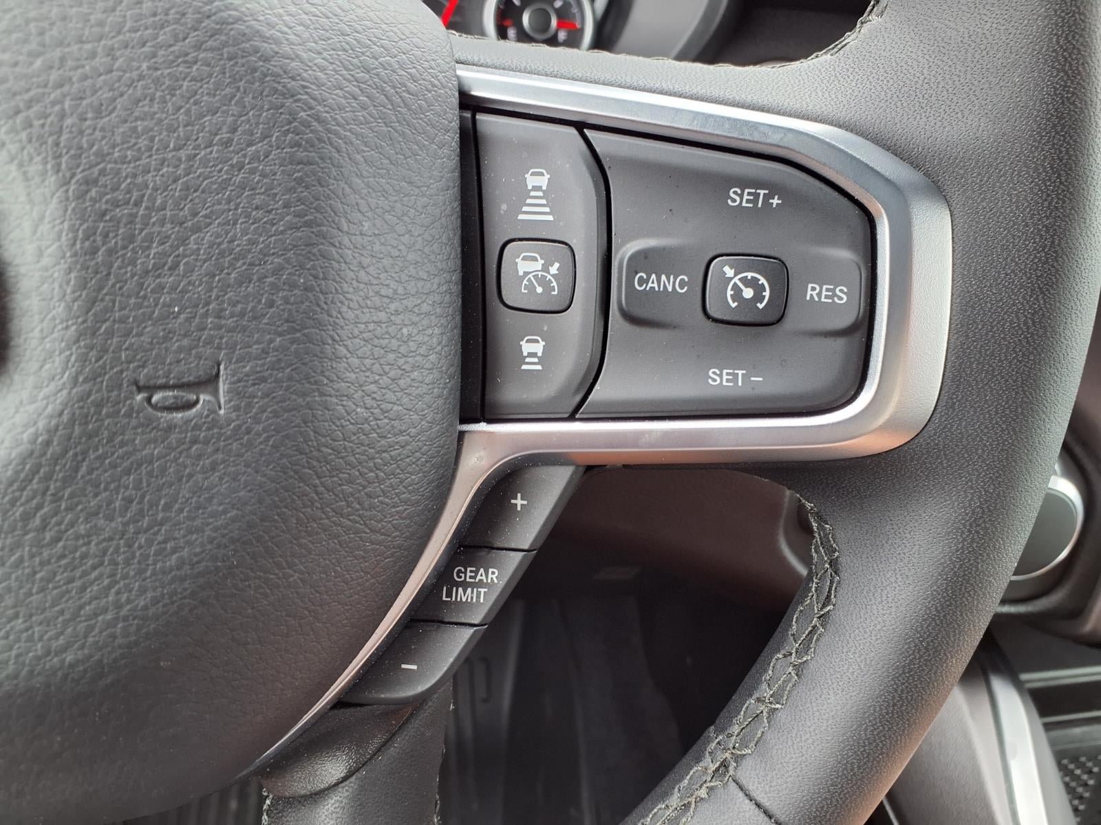 Used 2025 RAM 1500 Big Horn AWD/4WD image 13