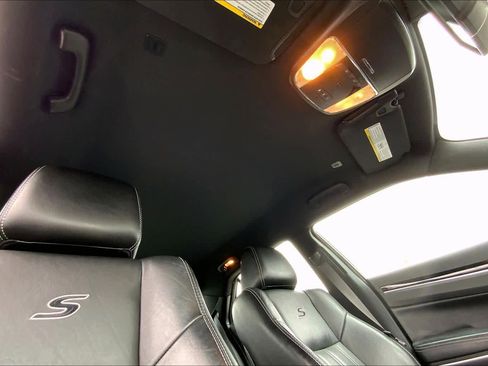 Used 2021 Chrysler 300 S image 13