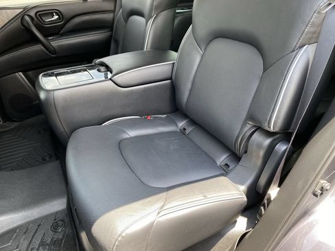 Used 2023 INFINITI QX80 Premium Select w/ Cargo Package AWD/4WD image 29