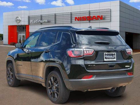 Used 2026 Jeep Compass Latitude AWD/4WD image 5