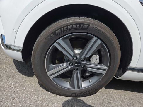 Used 2025 Genesis GV80 3.5T AWD/4WD image 8
