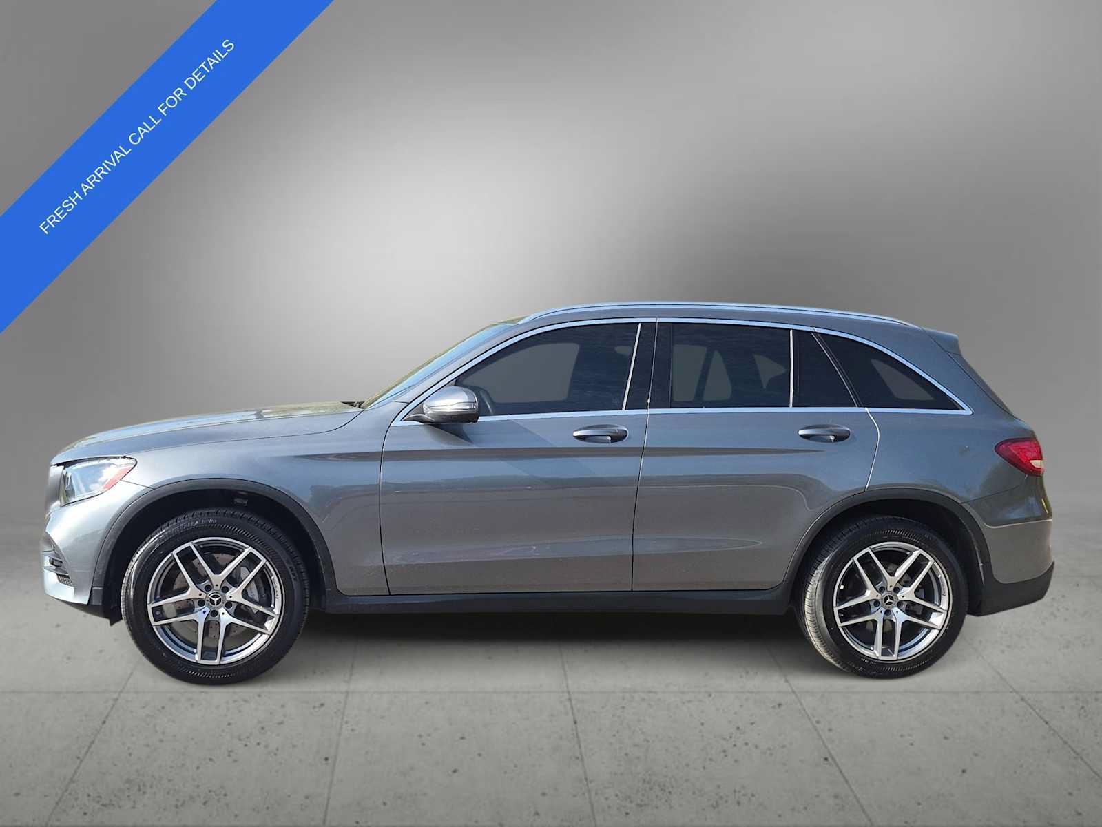 Used 2017 Mercedes-Benz GLC 300 4MATIC image 5