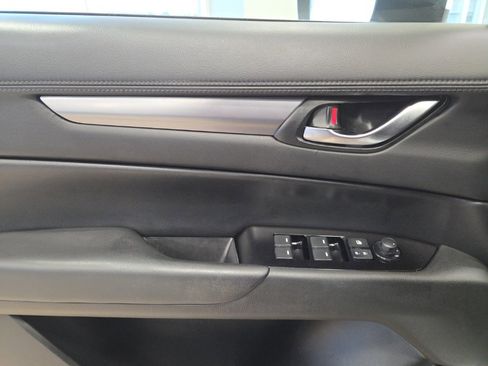 Used 2020 MAZDA CX-5 Touring image 11