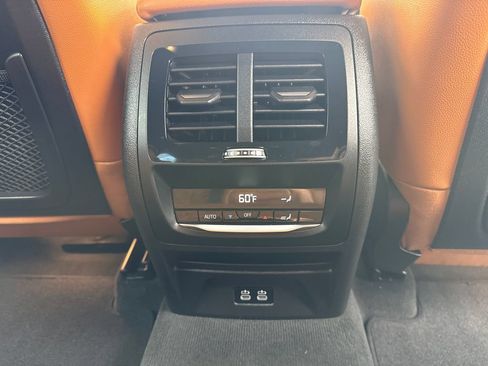 Used 2024 BMW X3 xDrive30i w/ Convenience Package AWD/4WD image 17