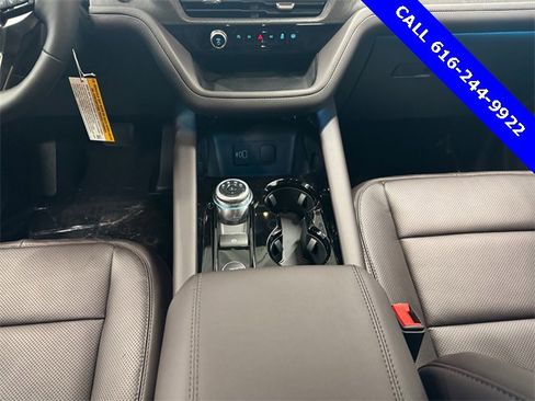 New 2026 Ford Explorer Platinum w/ LUX Leather Package image 13