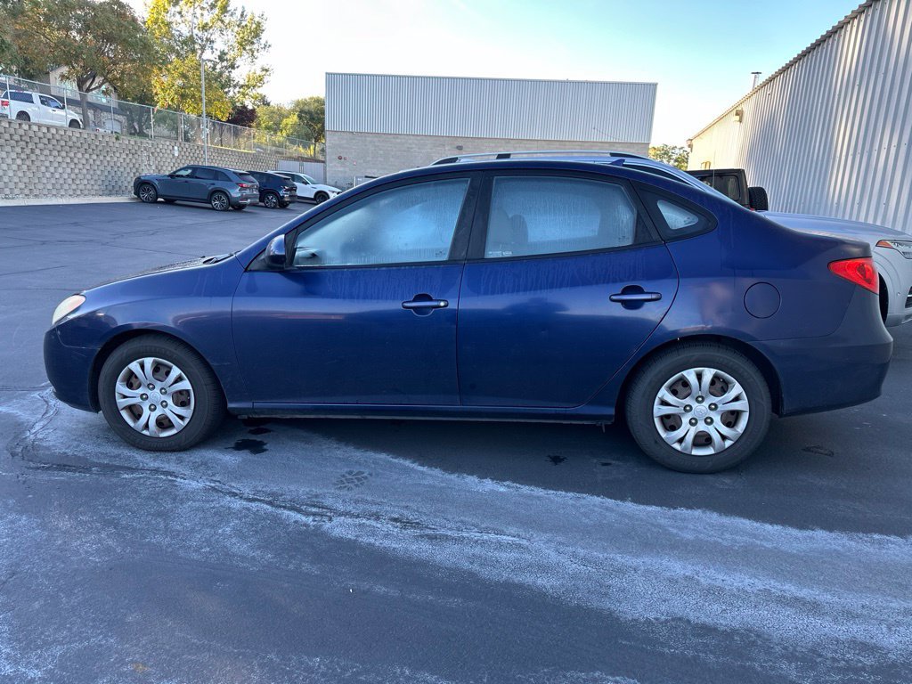 Used 2010 Hyundai Elantra GLS FWD image 7
