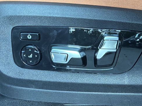 New 2027 BMW X6 M60i AWD/4WD image 16