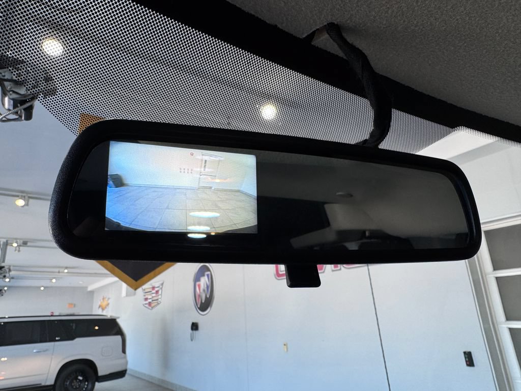 Used 2023 GMC Savana 3500 w/ Driver Convenience Package RWD image 21