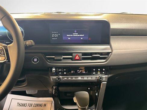 Certified 2024 Kia Seltos SX w/ SX Sunroof Package image 22