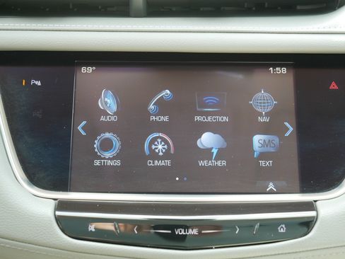 Used 2017 Cadillac XT5 Premium Luxury AWD/4WD image 22
