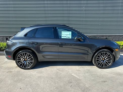 Certified 2026 Porsche Macan AWD/4WD image 10