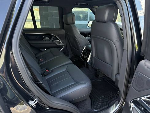 Used 2023 Land Rover Range Rover SE AWD/4WD image 39