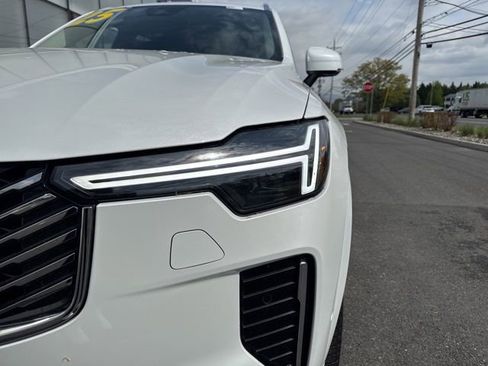 Used 2025 Volvo XC90 B6 Plus AWD/4WD image 8