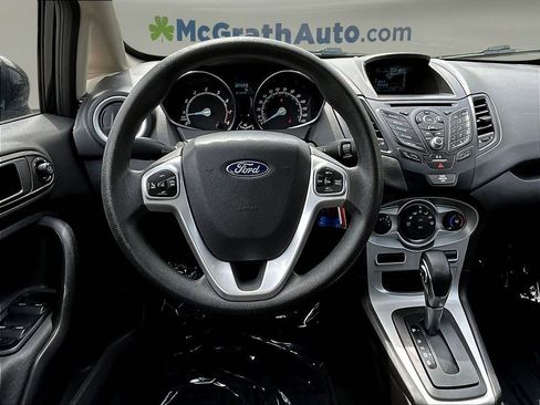 Used 2017 Ford Fiesta SE FWD image 10
