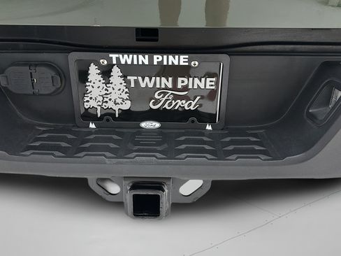 Used 2021 Toyota Tacoma TRD Off-Road AWD/4WD image 10