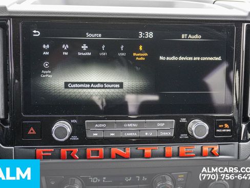 Used 2025 Nissan Frontier PRO-4X w/ Pro Convenience Package image 40