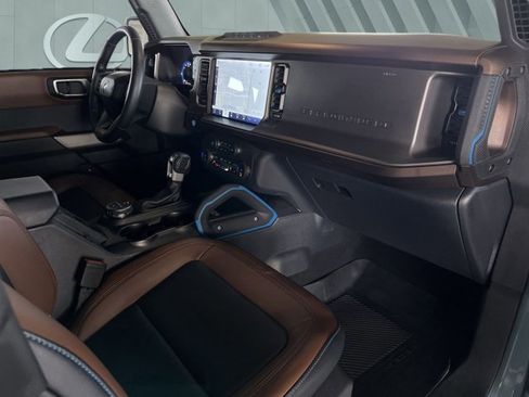 Used 2022 Ford Bronco Outer Banks w/ Sasquatch Package image 28