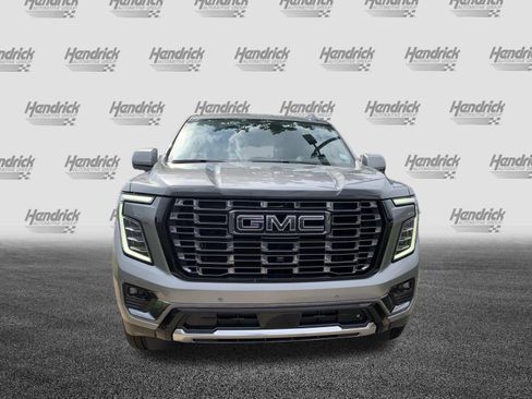 Used 2026 GMC Yukon Denali Ultimate AWD/4WD image 3