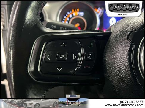 Used 2023 Jeep Wrangler Unlimited Sport AWD/4WD image 20