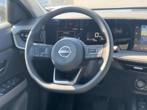 Used 2026 Nissan Kicks SV w/ Cold Weather Package AWD/4WD image 7