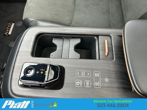 Used 2023 Nissan Ariya FWD image 25