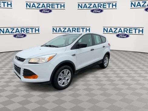 Used 2016 Ford Escape S image 4