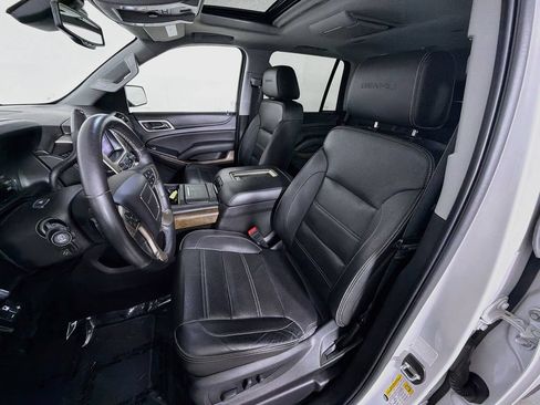 Used 2018 GMC Yukon Denali AWD/4WD image 12
