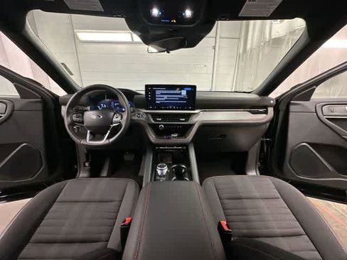 Used 2025 Ford Explorer ST-Line AWD/4WD image 20