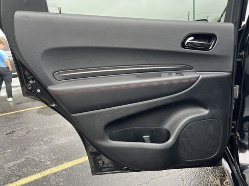 Used 2023 Dodge Durango GT image 16