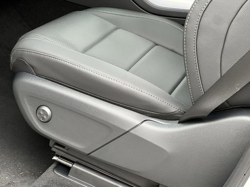 New 2026 Mercedes-Benz GLE 350 4MATIC image 12