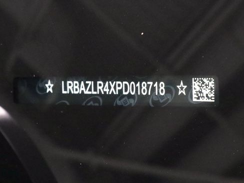 Used 2023 Buick Envision Preferred image 31