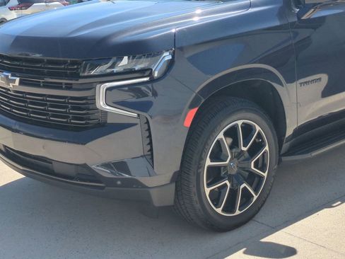 Used 2023 Chevrolet Tahoe RST w/ Luxury Package AWD/4WD image 10