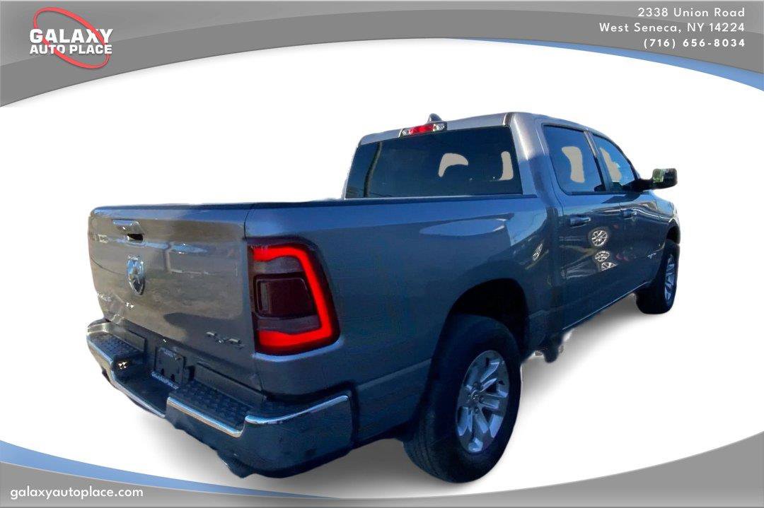 Used 2024 RAM 1500 Laramie AWD/4WD image 5