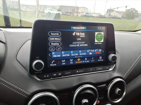 Used 2022 Nissan Sentra SV image 14