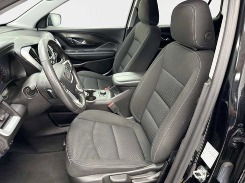 Used 2024 GMC Terrain SLE FWD image 19