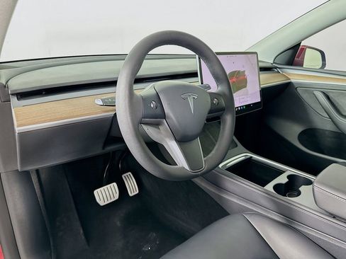 Used 2022 Tesla Model Y Performance AWD/4WD image 9
