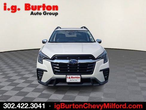 Used 2023 Subaru Ascent Limited w/ Technology Package AWD/4WD image 2