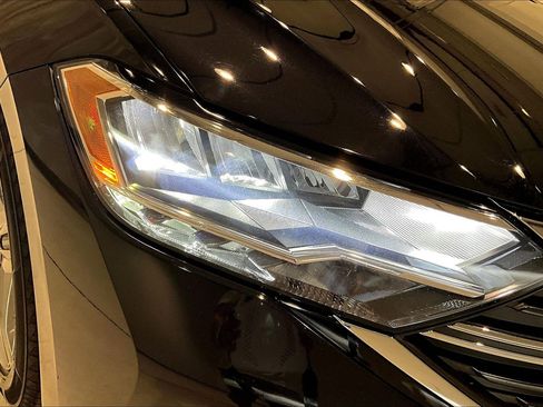 Used 2024 Volkswagen Jetta SE image 30